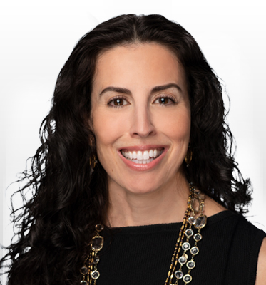Headshot of Mia Stillman